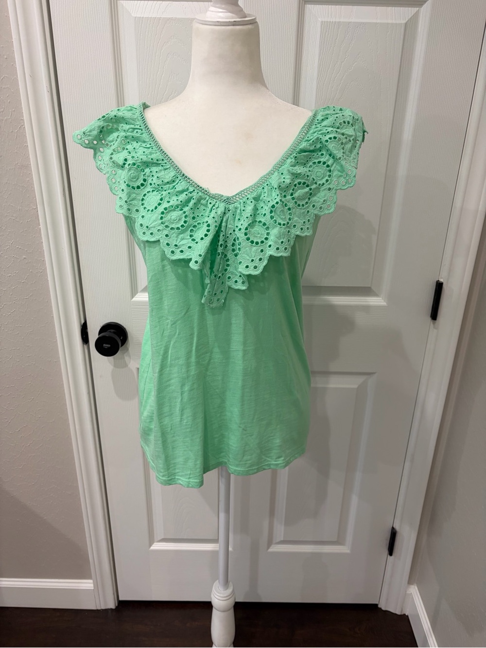 Lilly Pulitzer Mint Eyelet Ruffle Tank - Size M